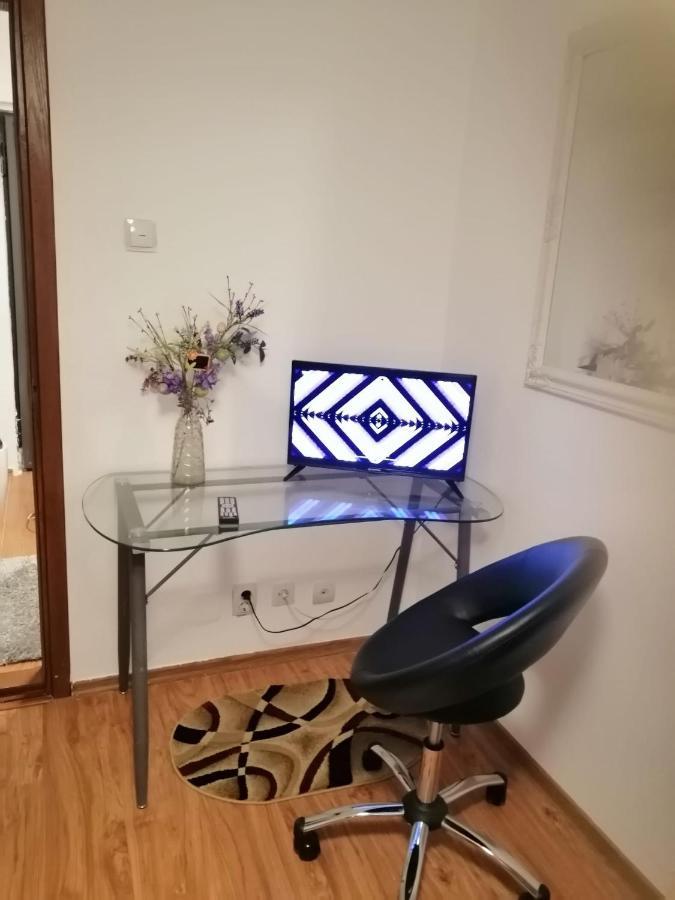 Masaryss Apartament Tulcea Exterior photo